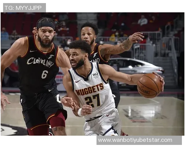 迪林厄姆28分钟高效表现14投10中三分全中助球队大胜正负值高达32 迪林厄姆28分钟高效表现14投10中三分全中助球队大胜正负值高达32