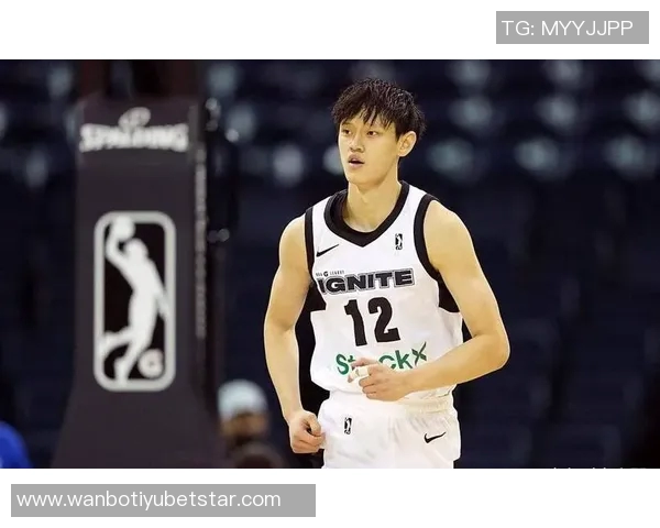 篮网宣布裁掉曾凡博感谢陪伴祝愿他早日康复重返赛场 篮网宣布裁掉曾凡博感谢陪伴祝愿他早日康复重返赛场