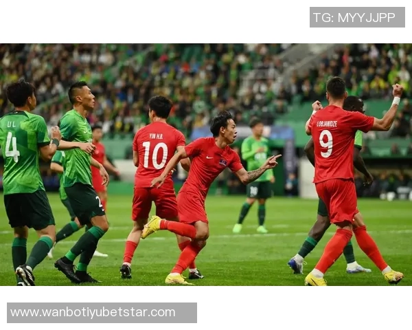 国安新援茹子楠与邓捷夫加盟助力球队防线升级