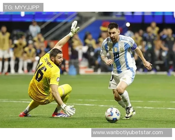 梅西精彩助攻阿尔巴破门球队2-0领先展现默契配合