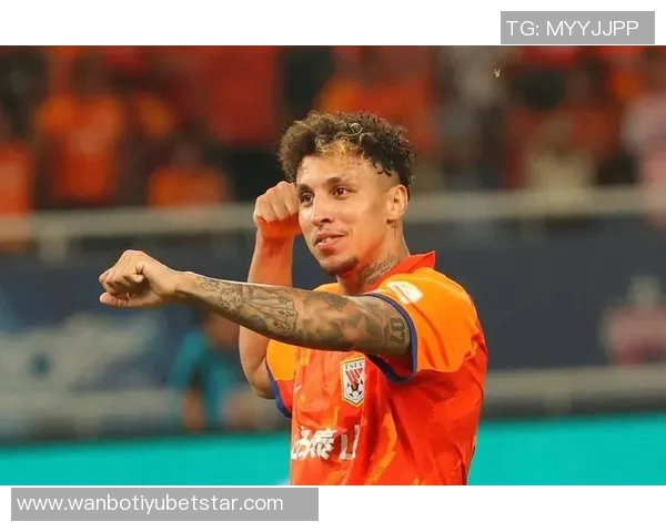 克雷桑分享进球庆祝照坚持不懈是成功的必经之路